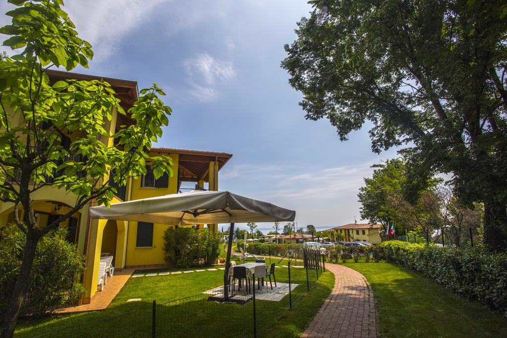 Residence Karina Moniga del Garda Exterior foto
