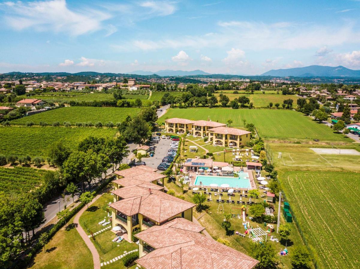 Residence Karina Moniga del Garda Exterior foto
